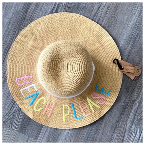 NWT C.C Straw Floppy Brim Sun Hat with lettering - Picture 9 of 9